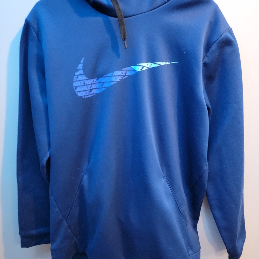 Mens Large Nike therma hoodie